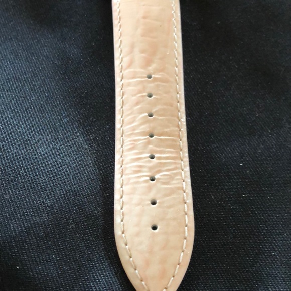 Chico’s Watch - Picture 3 of 4